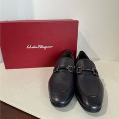 Authentic Brand New Salvatore Ferragamo Blue Pebble Calf Men Shoes Sz 6.5 2e Comes With Box. Luxury Blue Leather Shoes For Business Casual, Navy Business Loafers With Round Toe, Navy Leather Business Loafers, Navy Loafers With Leather Sole For Business, Navy Business Loafers With Leather Sole, Blue Business Dress Shoes With Textured Sole, Designer Loafers With Removable Insole, Navy Leather Shoes With Leather Sole For Formal Occasions, Navy Leather Formal Loafers