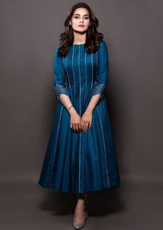 Flared Kurta Designs, Flared Salwar Designs, Simple Gowns Indian, Pretty Dresses Casual, Silk Kurti Designs, Simple Frock Design, Simple Frocks, Simple Kurta Designs, Designer Kurti Patterns