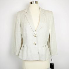 New With Tag Condition New Tahari Asl Women's 6 Beige & Gray Tweed Knit Blazer Jacket Suit Coat 3/4 Slv A Classic And Sophisticated Tweed Knit Blazer By Tahari. The Fabric Is High Quality. The Jacket Is Fully Lined And Sits About Mid Hip, 3/4 Sleeves. Women's 6 100% Polyester Armpit To Armpit: Approximately 19" Length: Approximately 23" Please Carefully Examine Pictures As They Best Demonstrate The Condition Of The Item And Represent A Part Of The Description. Clean And Smoke Free Elegant Tailored Tweed Jacket For Spring, Fitted Tweed Jacket For Spring Workwear, Spring Workwear Fitted Tweed Jacket, Fitted Tweed Jacket For Spring Business Casual, Elegant Spring Office Tweed Jacket, Cream Single Breasted Tweed Jacket For Spring, Spring Cream Tweed Blazer, Tailored Tweed Jacket For Business Casual In Spring, Spring Beige Tweed Blazer