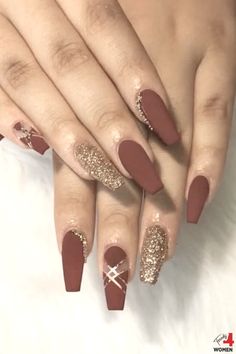 Maroon Nail Art, Red Stiletto Nails, Gold Acrylic Nails, Wine Nails, Coffin Nails Matte, Maroon Nails, Nails Ombre, Red Acrylic Nails, Nails Design With Rhinestones