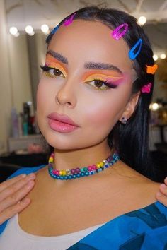 Pink And Orange Eyeshadow Looks, Fun Make Up Looks, Bright Colorful Eye Makeup, Color Eyeshadow Looks, Colourful Eyeshadow Looks, Colourful Makeup Looks, Fun Eyeshadow Looks, Colorful Eyeshadow Looks, Colorful Makeup Looks