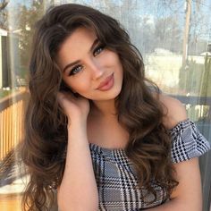 Albanian Girl, Disney Princess Makeover, Summer Makeup Looks, Afghan Clothes, Athletic Body, Girls Girl, Body Fitness, Girly Fashion