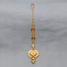 Gold Tikka Jewelry, Gold Head Jewelry, Head Jewelry Indian, Jewelry Indian Traditional, Gold Tikka, Tika Jewelry, Mang Tika, Tikka Jewelry, Mang Tikka