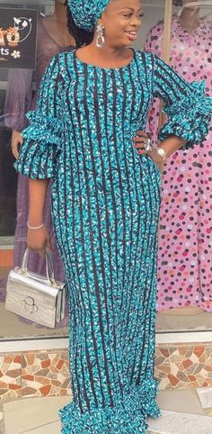 Elegant African Dresses, Asoebi Style, Traditional African Clothing, African Dresses For Kids, Best African Dresses, African Fashion Designers, Short African Dresses, African Fashion Skirts