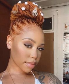 Dreadlocks Black Women Styles, Elegant Loc Styles Wedding Hairstyles, Locs Wedding Hairstyles Brides, Loc Extensions Styles, Lox Journey, Elegant Loc Styles, Dreds Locs, Lion Locs, Updo Locs Hairstyles For Women