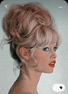 70’s Hairstyles, Bardot Bangs, Hairstyle Updo, Bangs Hairstyle, Easy Updo Hairstyles, Trending Hairstyles, Haircuts With Bangs