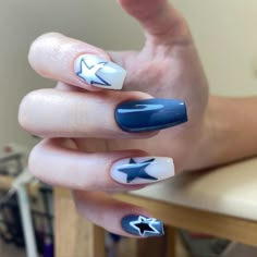 Blue And White Star Nails, Wow Nails, Studded Nails, Nails Desing