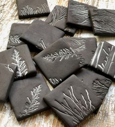 some cookies that are sitting on a table