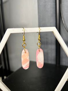 Polymer Clay Earrings Marbled Polymer Clay Earrings, Marble Effect Clay Earrings, Red Marble Polymer Clay Earrings, Rose Quartz Polymer Clay Earrings, Pink Marble Clay Earrings, Earring Inspo, Marble Earrings, Clay Earring, Clay Ideas