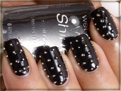 Studded nails 31 Day Challenge, Diva Nails, Black Gold Jewelry, Really Cute Nails, Nail Ring, Nails For Kids, Day Challenge