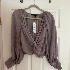 Zara Never Worn Taupe Knotted Top. Perfect Condition, Missed Return Window For Size Purple Long Sleeve Shirt, Knotted Top, Purple Long Sleeve, Cropped Blouse, Crop Blouse, Top Knot, Zara Tops, Tan Brown, Women's Shirt