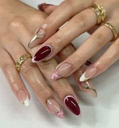 Trending Nail Inspo 2024, Nails For Nashville Trip, Cool Tone Nails, Almond Nails Designs Pink, Atum Nails, Complicated Nail Designs, Winter Aesthetic Nails, Chrome Nail Design, Cut Dog Nails