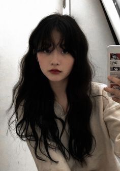 Asian Curly Hairstyles, Japanese Haircut Long, Asian Wavy Hair, Curly Hair Asian, Asian Curly Hair, Curly Asian Hair, Korean Bangs Hairstyle, Hairstyle 2024, Korean Bangs