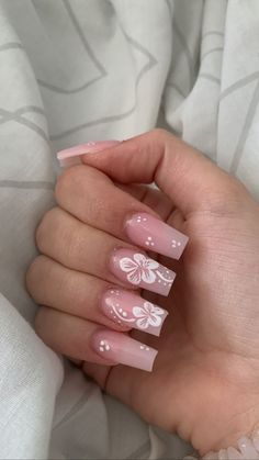 Ideas Pedicure, Nails Metallic, Nails Holographic, Nails Gradient, Nails Marble, Nails Floral, Holiday Acrylic Nails, Nails Neon, Nails Pastel