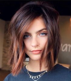 Short Balayage, Balayage Hairstyles, Balayage Bob, Blonde Balayage Highlights, Short Ombre Hair, Short Dark Hair, Redken Shades, Balayage Blonde, Short Brown Hair