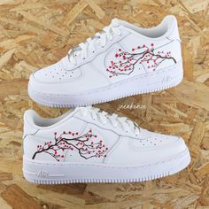 custom sneakers Air Force 1 Custom Sakura Cherry Blossom cherry blossom red unisex personalized by hand Professional waterproof paint + protective varnish. On exterior sides Authentic & new item, sold in its original packaging Customs are made to order, it will not be possible to proceed with a return/refund. Do not hesitate to contact me if you have any questions 😊 Each model is made by us in our workshop in Aubagne in the south of France https://www.etsy.com/fr/shop/sneakeaze?ref=profile_head Baskets Customisées, Sneakers Air Force, Red Cherry Blossom, Blossom Cherry, Nike Air Force 1 Custom, Waterproof Paint, Air Max Plus Tn, Nike Air Force One, Air Force 1 Custom