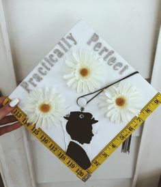 Mary Poppins Graduation Cap, Graduation Things, Hobby Ideas, Grad Caps, Cap Decoration, Graduation Cap Designs, Cap Ideas