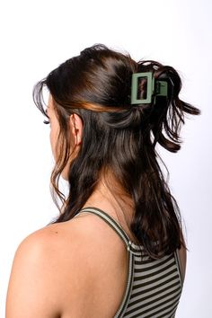 Step up your locks with our Claw Clip Set of 4! Keep it together with this set of 4 sturdy clips and create stunning, easy hairstyles. This collection includes one large twist clip and 3 rectangular clips in different sizes, giving you the perfect tool for any mane makeover. Get gorgeous hair in seconds with these user-friendly clips! Set of 4 Hinged Metal Closure Interlocking Claws Twist 4.5” Large Rectangle 4” Medium Rectangle 3.5” Small Rectangle 2” Secure Hairstyles, Nice Hair, Beautiful Hairstyles, Claw Clips, Hair Accessories Jewelry, Hair Game, Hair Claws & Clips, Dressy Tops, Claw Clip