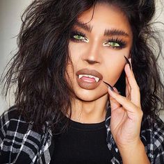 50+ Sexy but Scary Halloween Makeup Ideas 2019 | MARMALETTA #makeup #makeuptips #halloween #lipstick #eyeshadow #highlighter #color #trend #hot #holiday #girls #cute #fsexy #tips #style #modern #scary Scary Halloween Makeup Ideas, Werewolf Makeup, Scary Halloween Makeup, Makeup Clown, Makeup Zombie, Werewolf Costume, Halloween Make-up Looks, Kostuum Halloween