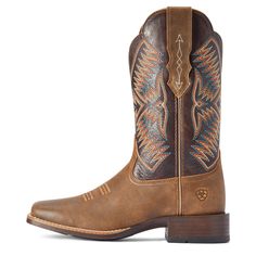 Cute Cowboy Boots, Granola Outfits, Cute Cowgirl Boots, Square Toe Western Boots, Ariat Boots, Brown Fits, Western Boots Women, Leather Cowboy Boots, Western Boot