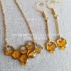 Dripping Honeycomb, Honey Jewelry, Asymmetrical Necklace, Honeycomb Necklace, Instagram Jewelry, Bee Jewelry, Dangle Necklaces, Funky Jewelry, Hypoallergenic Earrings