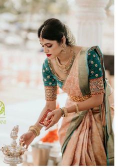 Banaras Blouses, South Indian Wedding Saree, South Indian Bride Saree, Latest Bridal Blouse Designs, Bridal Sarees South Indian, Indian Bridal Sarees, Wedding Saree Blouse, Wedding Saree Blouse Designs, Wedding Saree Collection