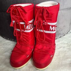 Never Warn Size Eu 37/38 Red Moon Boots, Moon Boot, Boot Shoes, Red Moon, Moon Boots, Winter Rain, Rain Boots, Shoe Boots, Size 7