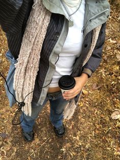 Aesthetic Witch Halloween Costume, Downtown Girl Style, I Love Coffe, Gilmore Girls Seasons, Baggy Pants, Fall Aesthetic