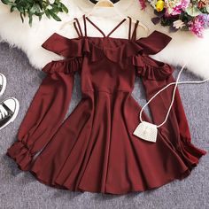 Pinterest Pretty, Pin Pin, Puffed Sleeves Dress, Slim Dresses, Really Cute Outfits, Look Cool, Pretty Dresses, Pretty Things, Pretty Outfits