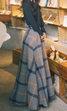 Skirt Diy, Winter Skirt, Looks Chic, Mode Vintage, Fashion Mode, Mode Inspiration, Modest Outfits, Skirt Outfits, Look Fashion