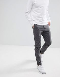 Grey Chinos Men Outfits, Minimalist Lookbook, Essentials Clothes, Grey Chinos Men, Chinos Men Outfit, Grey Pants Outfit, Grey Pants Men, Grey Chino Pants, Basic Essentials