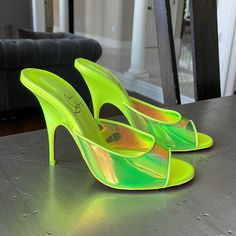 Brand New With Box And Dustbag Guaranteed Authentic Size 39.5 730 Red Bottom Heels, Nude Strappy Heels, Black Peep Toe Heels, Christian Louboutin Pigalle, Yellow Neon, Black Patent Leather Pumps, Christian Louboutin So Kate, Red Louboutin, Louboutin Heels