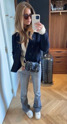 Stockholm Outfits, Trenchcoat Style, Stile Kendall Jenner, Latina Outfits, Looks Pinterest, Estilo Indie, Skandinavian Fashion, Pullover Outfit, Stockholm Style