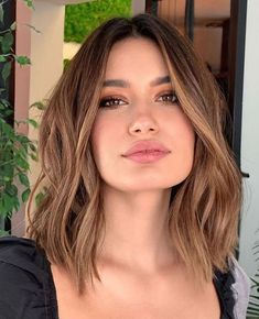 Square Jaw Haircut, Lob For Square Face, Bob Lung, Choppy Lob, 21st Ideas, Haircut For Square Face, Square Face Hairstyles, 2023 Hair, Face Shape Hairstyles