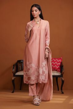 Pink straight kurta with floral applique patch work on the hem and sleeves. Paired with a trouser and dupatta. - Aza Fashions Applique Kurta, Trouser Pattern, Pink Kurta, Straight Kurta, Patch Work, Embroidery Suits, Appliqué Patch, Floral Applique, Set For Women