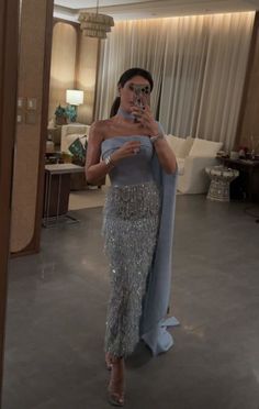 Elegant Hijabi Soiree Dresses, Dinner Dress Classy Hijabs, Fall Wedding Looks, Elegant Plus Size Dresses, Autumn Fashion Trends, Pastel Prom Dress, Elegant Feather-embellished Dresses, Geek Chic Outfits, Formal Pant Suits