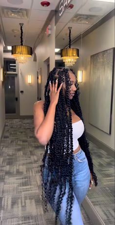 Prison Outfit Women Visiting, Large Boho Twists Black Women, Braids Outfits Black Women, Woman Braids Hairstyles, Black Mom Hairstyles, Jumbo Knotless Twists, Black Protective Hairstyles Braids, Big Passion Twists, Jumbo Boho Twists