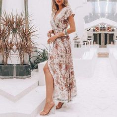 WickedAF Joseph Bohemian Wrap Maxi Dress Vintage Floral Print Dress, Elegant Fashion Outfits, Floral Print Sundress, Print Summer Dress, Floral Print Dress Summer, Beach Holiday Dresses, Bohemian Women, Vintage Summer Dresses, Vintage Floral Dress