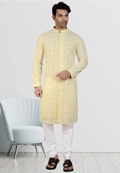 Light Colour Kurta For Men, Yellow Kurta Pajama Men For Haldi, Transitional Cream Jamawar Kurta, Kurta Pajama Men Peach Color, Kurtha Pyjamas For Men Wedding, Indo Western Dress For Men, Kurta Pajama Men