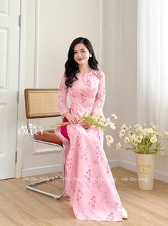 🌻This Set includes 1 long dress and 1 pants 🌻Material: Voan silk , double layers      Stretchy level: 1/10 🌻 The measurement of this ao dai (long dress) is in Vietnamese size (American size tends to be bigger for the same size). Please LOOK AT THE SIZE CHART CAREFULLY BEFORE ORDERING. There might have some chalk writings on the fabric due to making process. These marks can be washed away easily. 🌻🌻No returns or exchanges Buyer can contact seller about any issues with an order. 🌸 Follow us Facebook/aodaiemily www.aodaiemily.com 💜 Thank you very much!💜 Pink Maxi Set For Spring, Spring Wedding Ao Dai With Floral Print, Long Floral Print Ao Dai For Summer, Summer Floral Print Long Ao Dai, Spring Floral Print Cheongsam, Summer Long Floral Print Ao Dai, Summer Long Ao Dai With Floral Print, Traditional Long Sleeve Floral Ao Dai, Traditional Long Sleeve Ao Dai With Floral Print