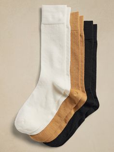 We updated our best-selling sock with a lighter weight for summer, knitted from a blend of beautiful Merino wool and TENCEL™ modal, which adds softness and a smooth finish.  Sustainability: Made with TENCEL™ modal, sourced from European beechwood trees, harvested from sustainably managed forests.  Set of 3 pairs.  Fits men's shoe sizes 8-12. Men's Shoe, Men Shoes Size, Mens Fitness, Fashion News, Merino Wool, Baby Toddler, Banana Republic, Sustainability, Personal Style