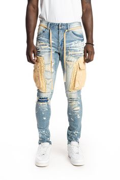 - Slim tapered fit - 98% Cotton, 2% Spandex- Brighton blue- Heavy bleached washing- Stretchy cargo jeans that narrow towards the ankle- Antique silver button with 'Smoke Rise' logo- Twill waist string- 3D cargo pocket with hidden snap button closure- Rip and Repair detail Cargo Fashion, Denim Outfit Men, Rise Logo, Funky Pants, Blue Jean Outfits, Denim Outfits, Outfit Inspired, Young Avengers, Street Fashion Men Streetwear