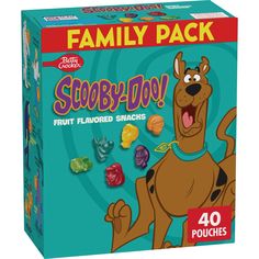 scooby - doo fruit flavored snacks are on display in a box with the title family pack