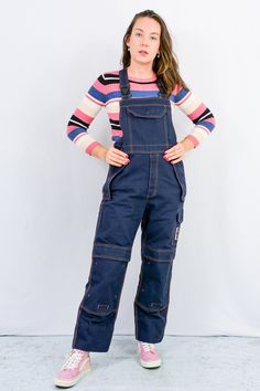 Vintage overalls work jumpsuit navy blue dungarees wide leg - Etsy Brasil 90s Dungarees Outfit, Dungarees Outfit Women, Jersey Azul, Work Jumpsuit, Blue Dungarees, Miss Sixty Jeans, Leg Women, Vintage Overalls, Jumpsuit Navy Blue