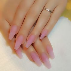 Shape Acrylic Nails Rectangle Shape, Narrow Coffin Acrylic Nails, Nail Inspo Ballerina Shape, Ballet Nails Shape, Balarina Nails Medium, Nail Ideas Ballerina Shape, Ballerina Nails Medium, Ballerina Shaped Nails, Ballerina Acrylic Nails