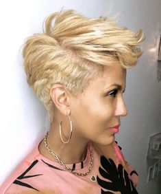 Gorgeous! @nicoleariparker - cut & color via @kiyahwright1 - https://blackhairinformation.com/hairstyle-gallery/gorgeous-nicoleariparker-cut-color-via-kiyahwright1/ Hair Color Grey Silver, Short Sassy Haircuts, Podcast Interview, Short Haircut Styles, Find Hairstyles, Haute Hair, Sassy Hair