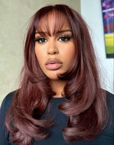 Plum Brown Hair, Makeup Baddie, Purple Brown Hair, Wigs Color, Inspired Hairstyles, Hair Color Plum, Hair Goal, Hair Black Women