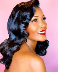 1950s Black Hairstyles, Pin Up Curls, Black Pinup, Black Pin Up, Vintage Curls, Black Glamour, Vintage Black Glamour, Pin Up Hair, Pin Curls