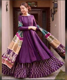 Dipika Padukone, Bridal Dress Fashion, Designer Dresses Casual, Blouse Work, Chaniya Choli, Blouse Work Designs, Suit Designs, Bridal Dress