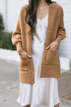 Shop the Bailey Puff Sleeve Cardigan - boutique clothing featuring fresh, feminine and affordable styles. Cute Loungewear Sets, Puff Sleeve Cardigan, Cozy Outfits, Cozy Jacket, Cute Winter Outfits, Comfy Sweaters, Loungewear Sets, Cozy Outfit, Puffy Sleeves